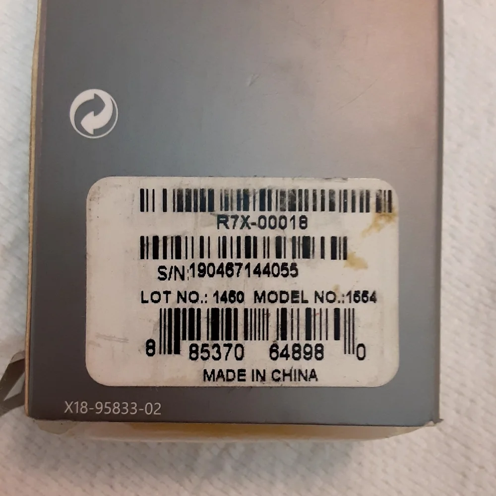 Microsoft Surface Mini Display Port to VGA Adapter